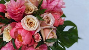 Summer wedding flowers